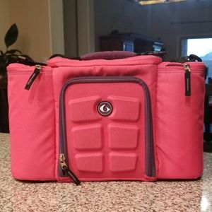 6 Pack Fitness Innovator Bag